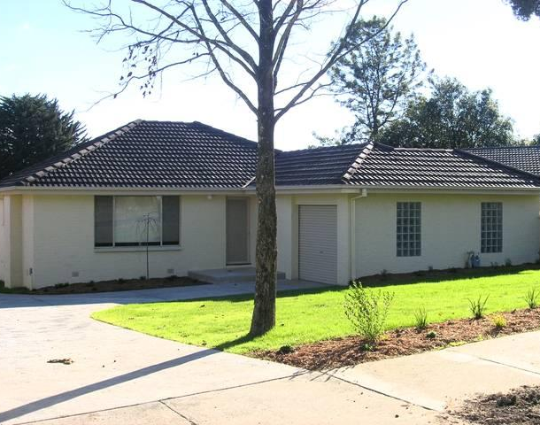 1/17 Gardenia Street, Croydon South VIC 3136