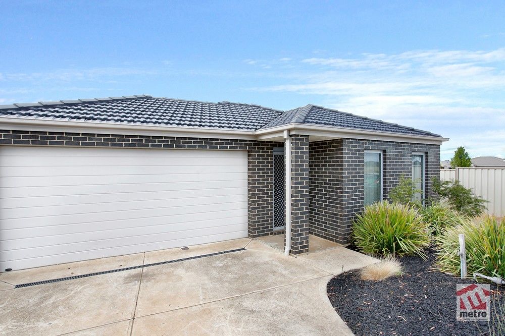 300 Clarkes Road, Brookfield VIC 3338, Image 0