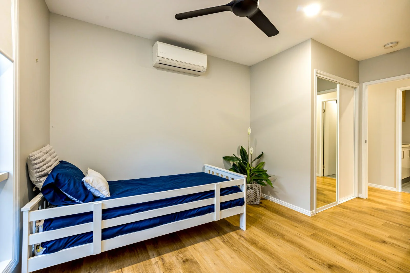 Additional image 11 of 2/64A Tills Street, Westcourt QLD 4870