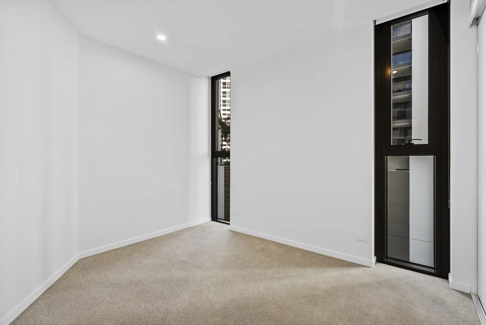 Additional image 11 of 7/8 Jubilee Avenue, Broadbeach QLD 4218