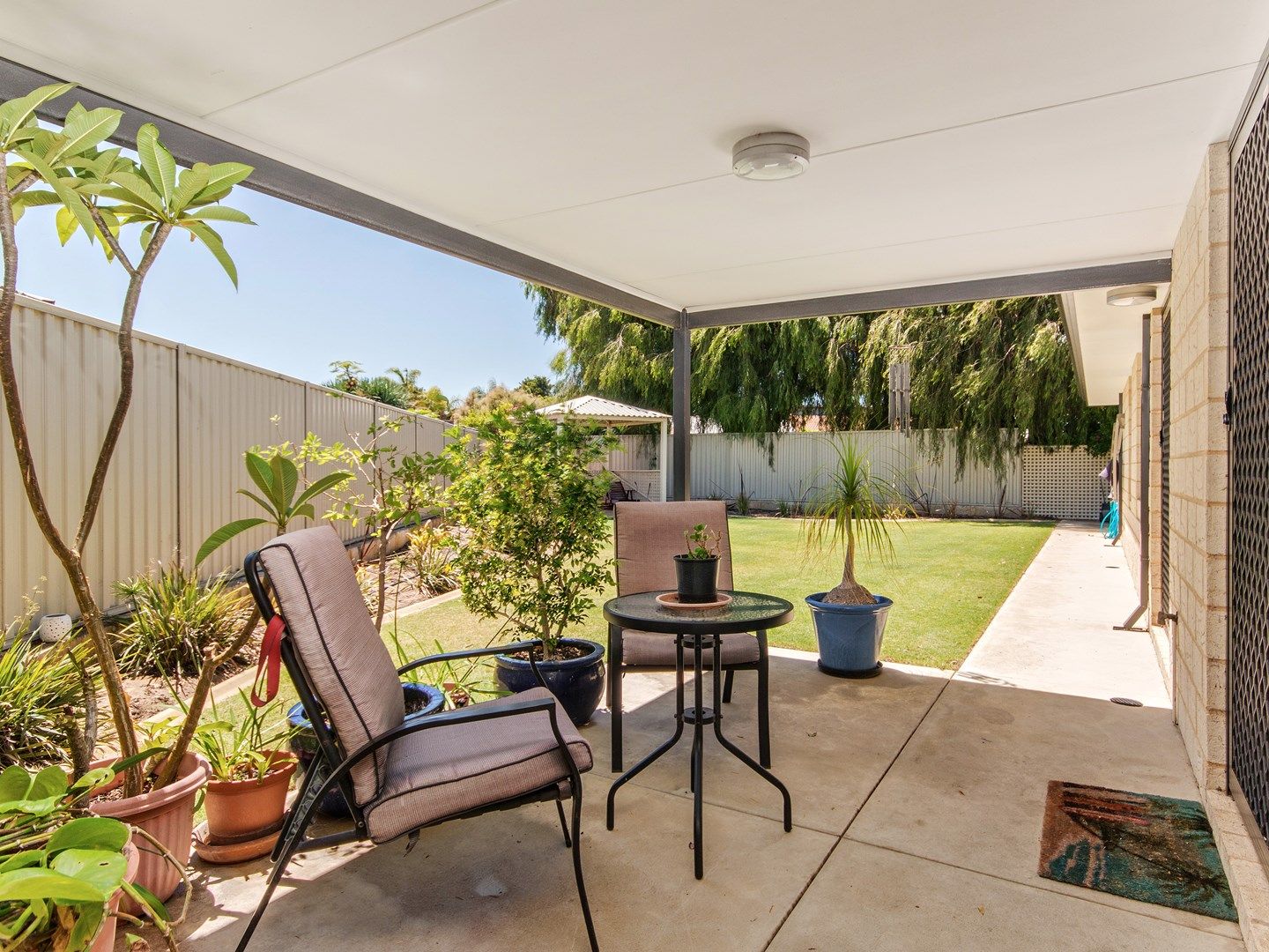 3 bedrooms House in 45A June Rd SAFETY BAY WA, 6169