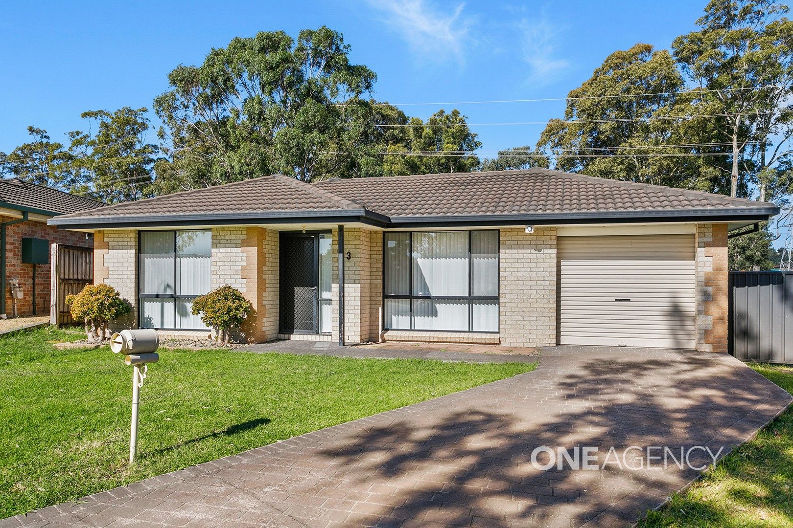 3 bedrooms House in 13 Liam Close ALBION PARK NSW, 2527