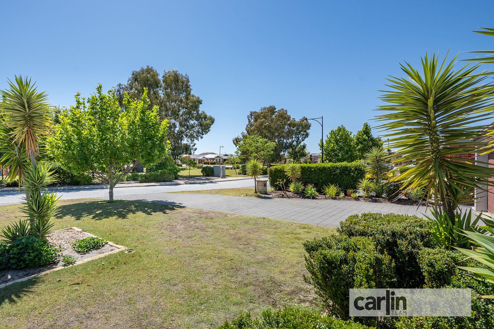 7 Versailles Parkway, Aubin Grove WA 6164, Image 2