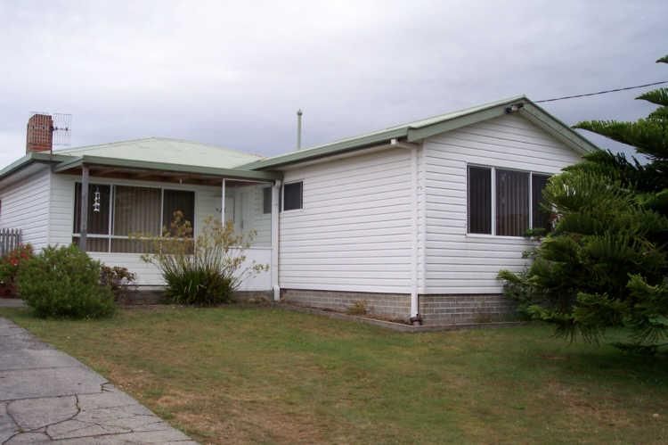 12 Raglan Street, Somerset TAS 7322, Image 0