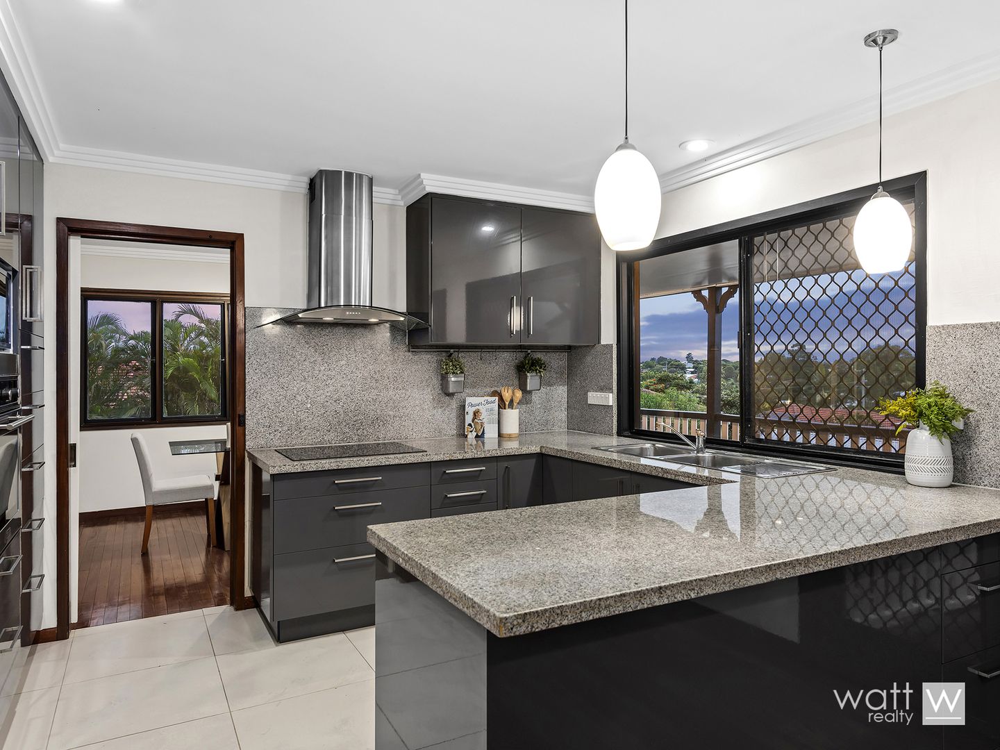 5 Luckins Street, Aspley QLD 4034, Image 2