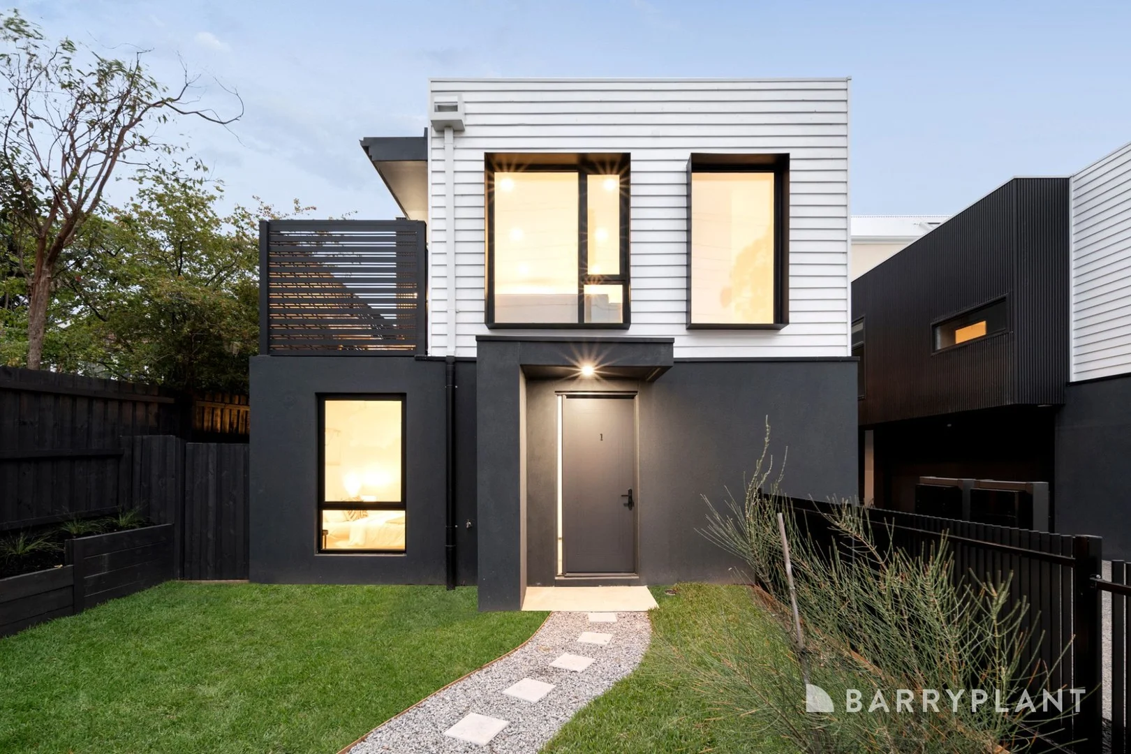 3/230 Hull Road, Mooroolbark VIC 3138