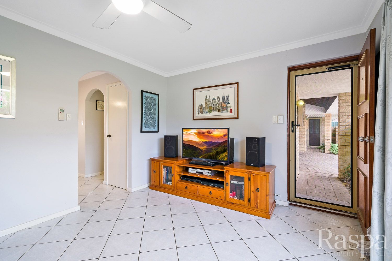 4/14 Philmore Crescent, Kardinya WA 6163, Image 1