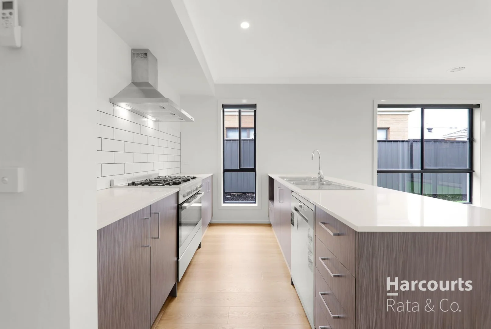 Additional image 3 of 12 Stacey Parade, Mount Cottrell VIC 3024