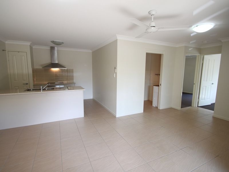 11B Mia Street, Kallangur QLD 4503, Image 2