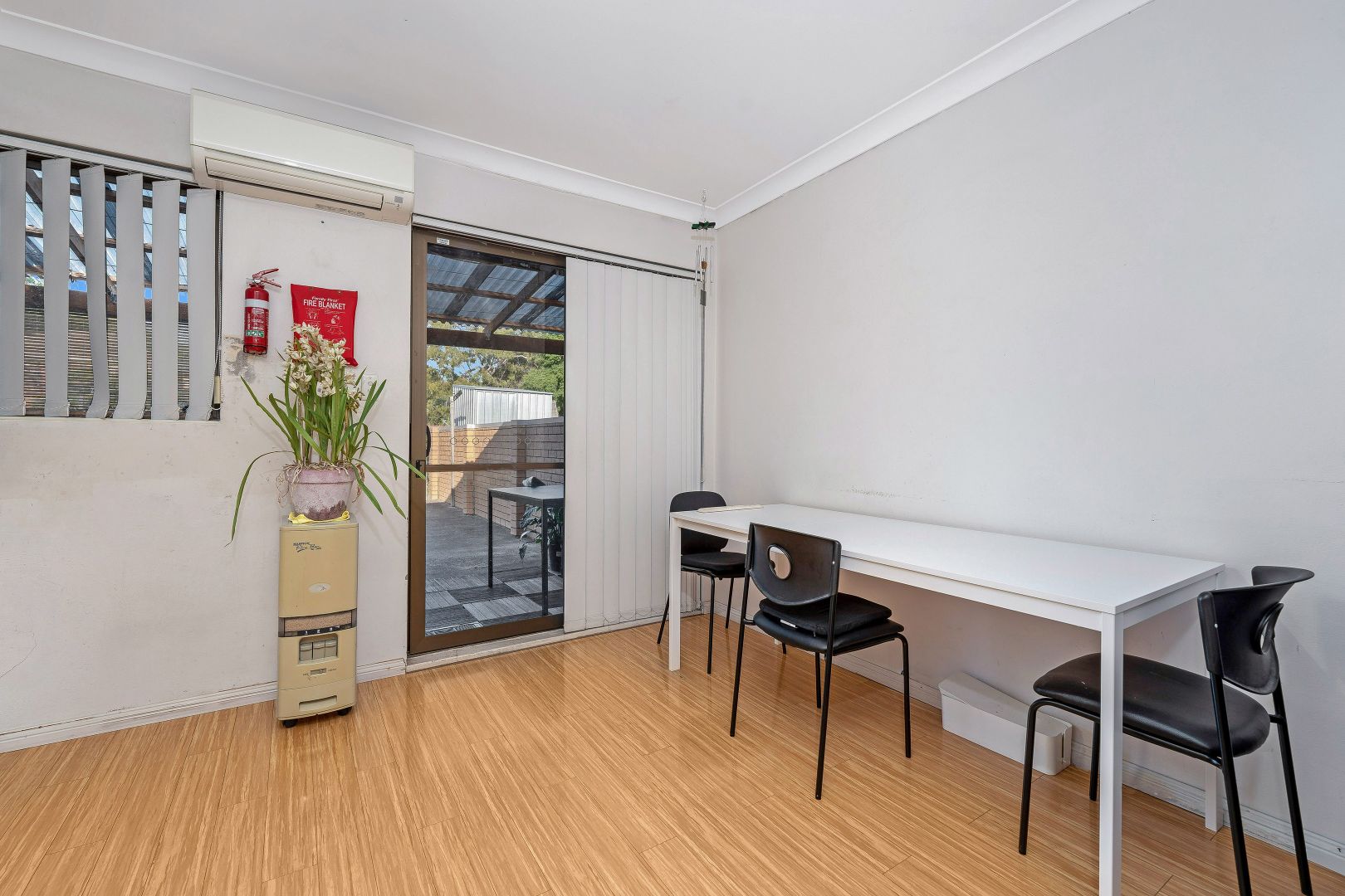 8/176 Belmore Road, Riverwood NSW 2210, Image 2