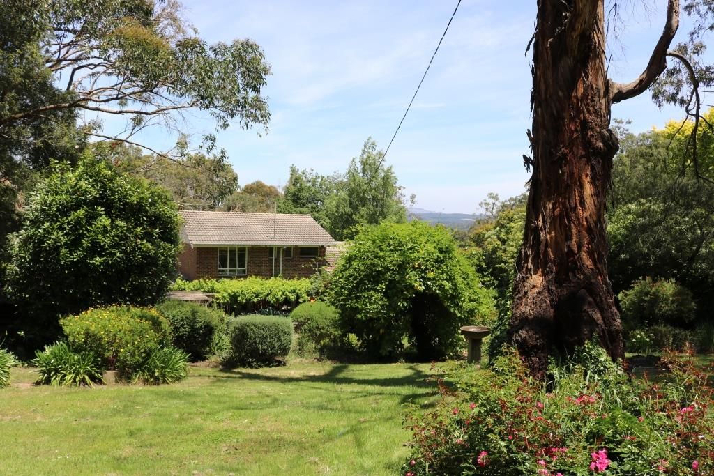 13 Mabel Crescent, Mount Macedon VIC 3441, Image 0