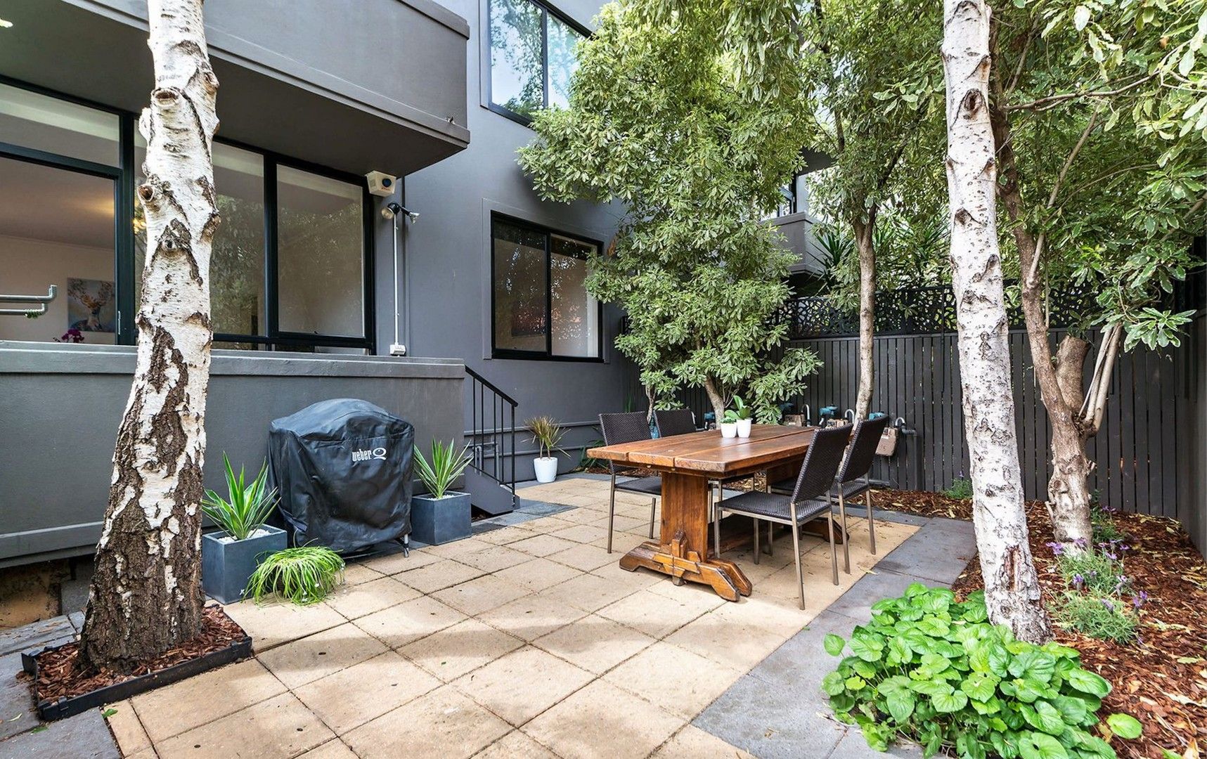 1 bedrooms Apartment / Unit / Flat in 14/130 Alma ST KILDA EAST VIC, 3183