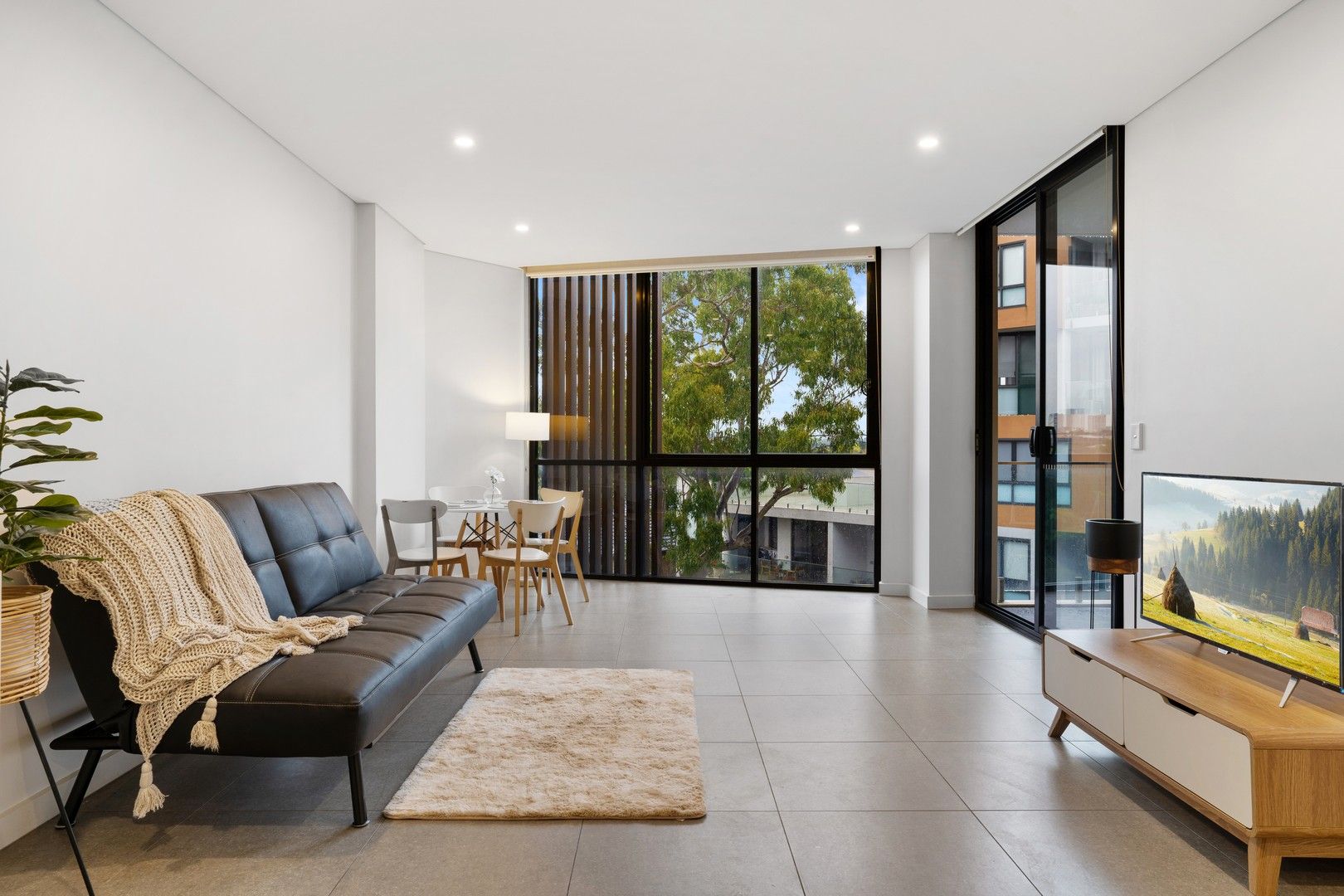 1 bedrooms Apartment / Unit / Flat in 17/371-377 Liverpool Road ASHFIELD NSW, 2131