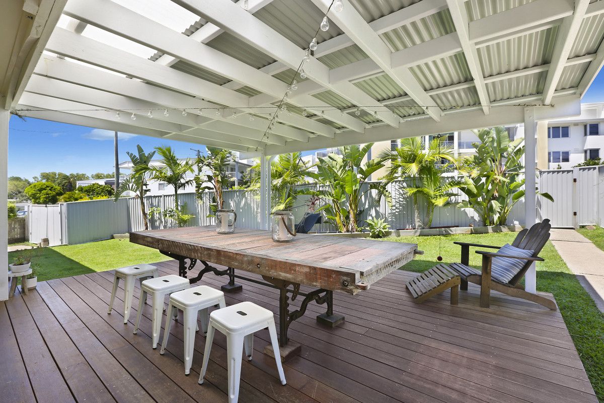 3 bedrooms House in 15 Perry Street COOLUM BEACH QLD, 4573