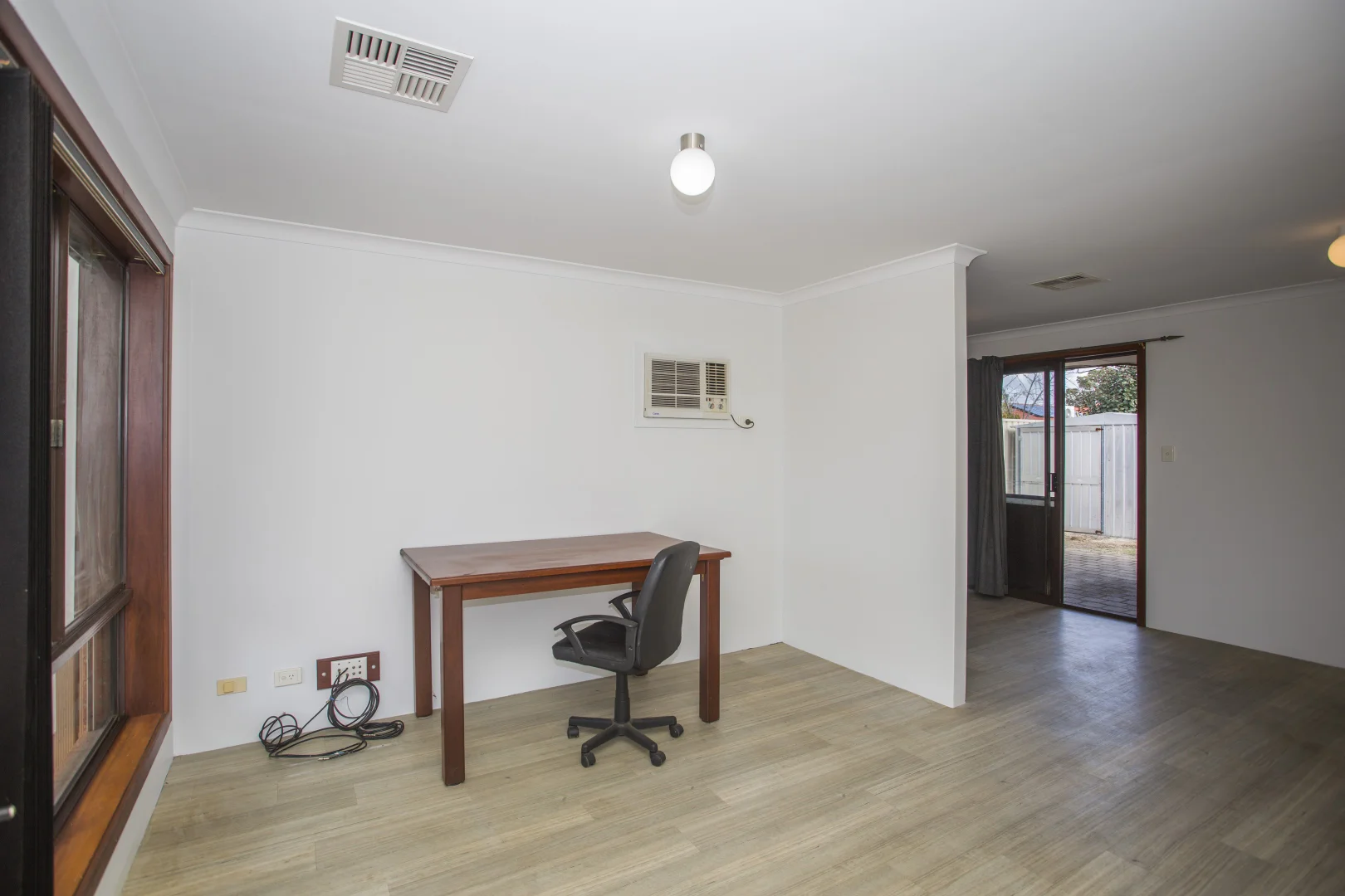 Additional image 3 of 60 Lewis Jones Cross, Stratton WA 6056