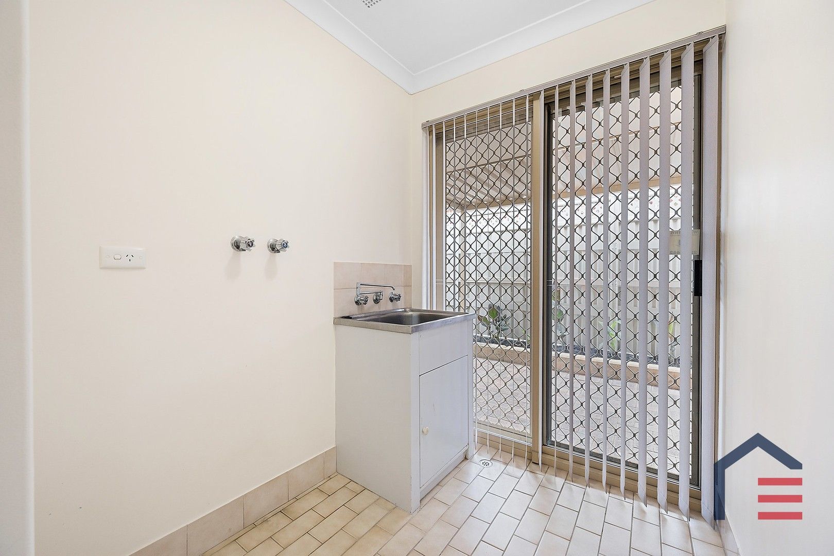 3 bedrooms Villa in 5/23B Redgum Way MORLEY WA, 6062