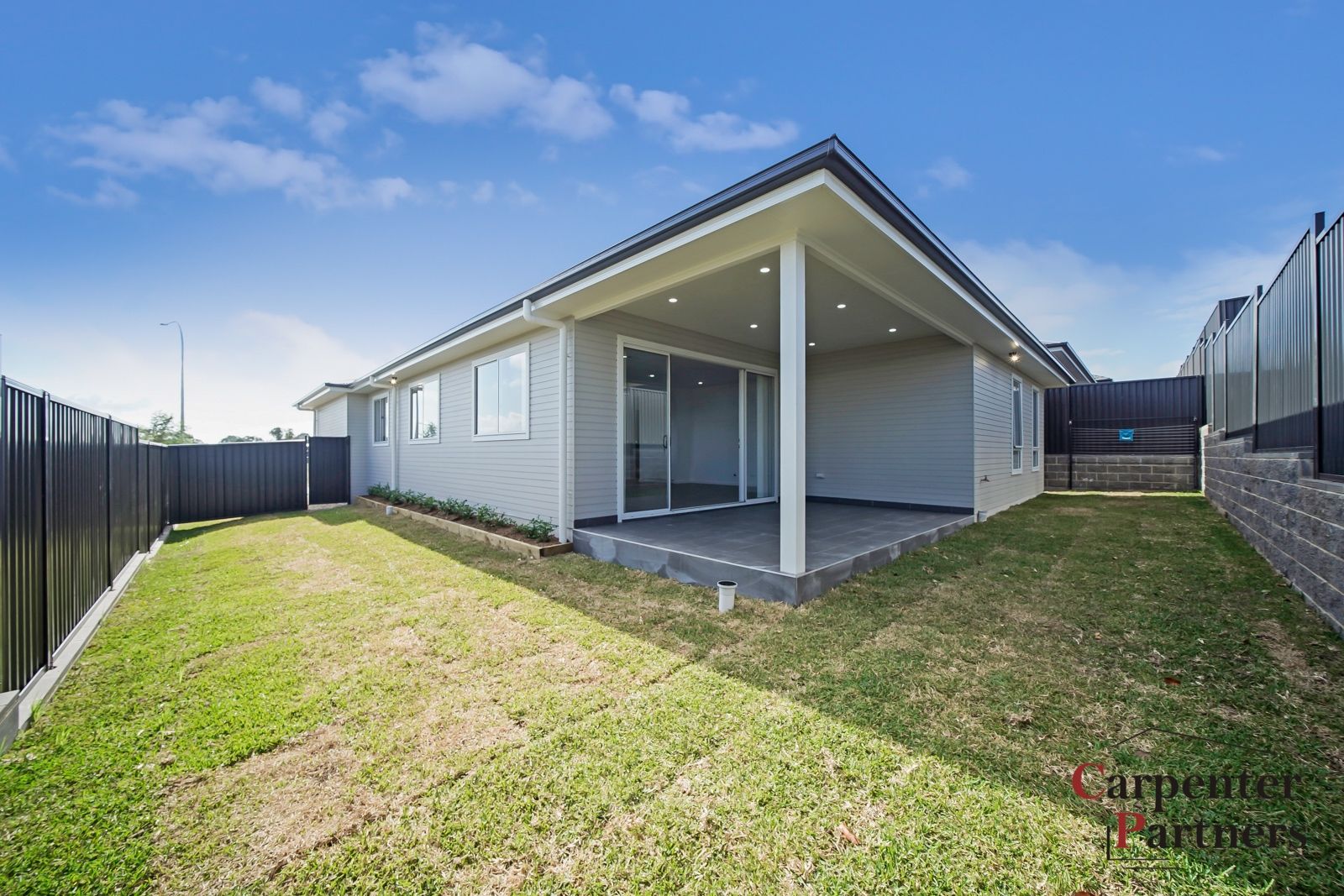 23 Roy Crescent, Thirlmere NSW 2572, Image 2