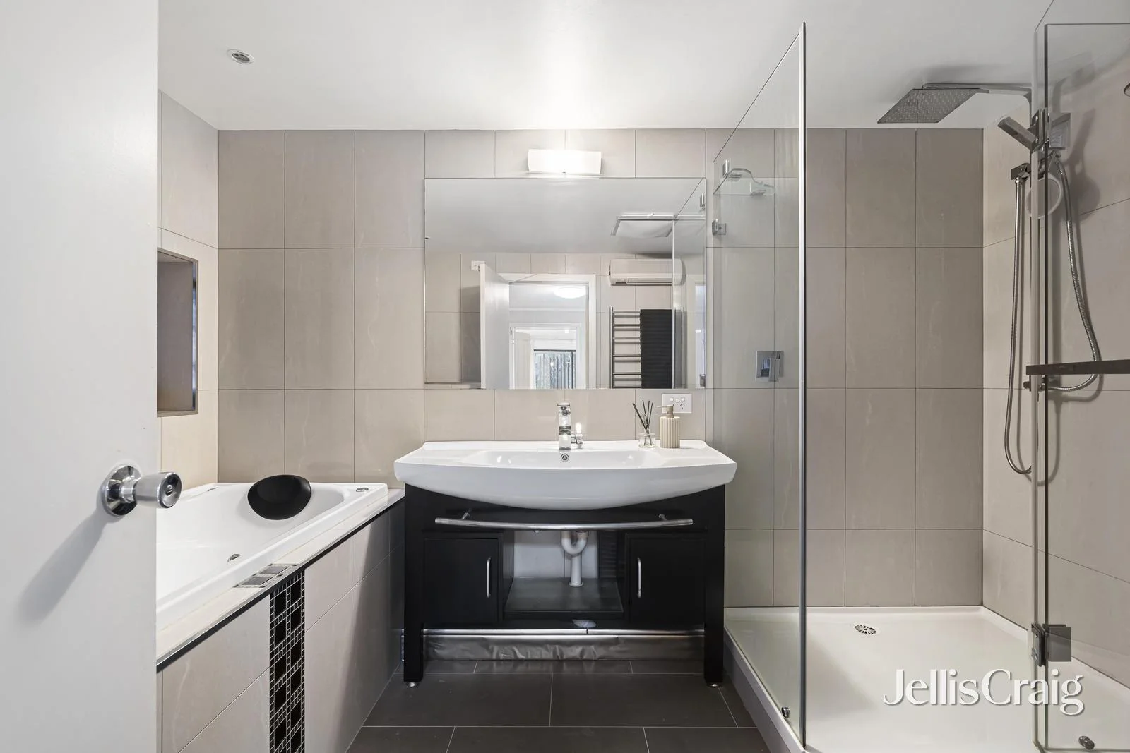 Additional image 7 of 52 Chippewa Avenue, Donvale VIC 3111