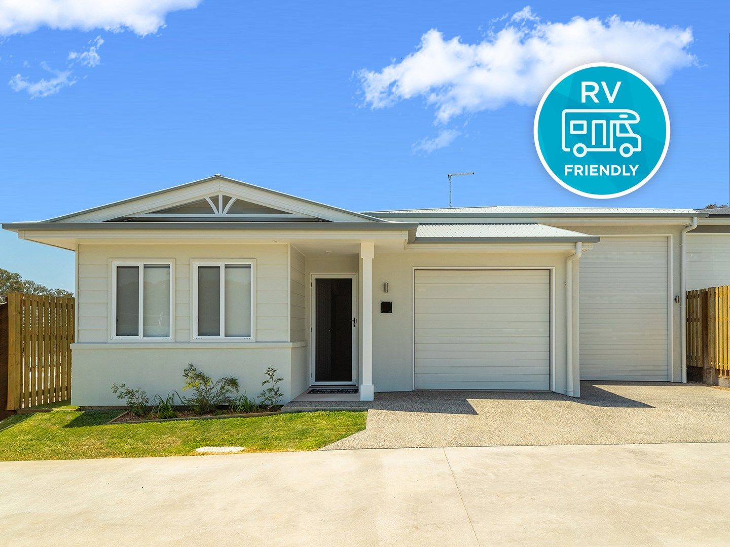 50/2-20 Island View Drive, Urangan QLD 4655, Image 0