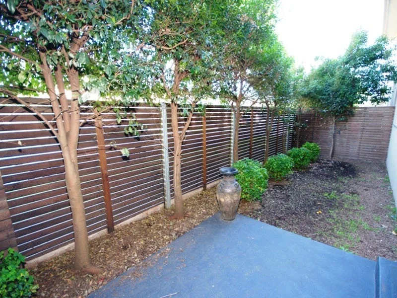 Additional image 10 of 2/23 Whitmuir Road, Bentleigh VIC 3204