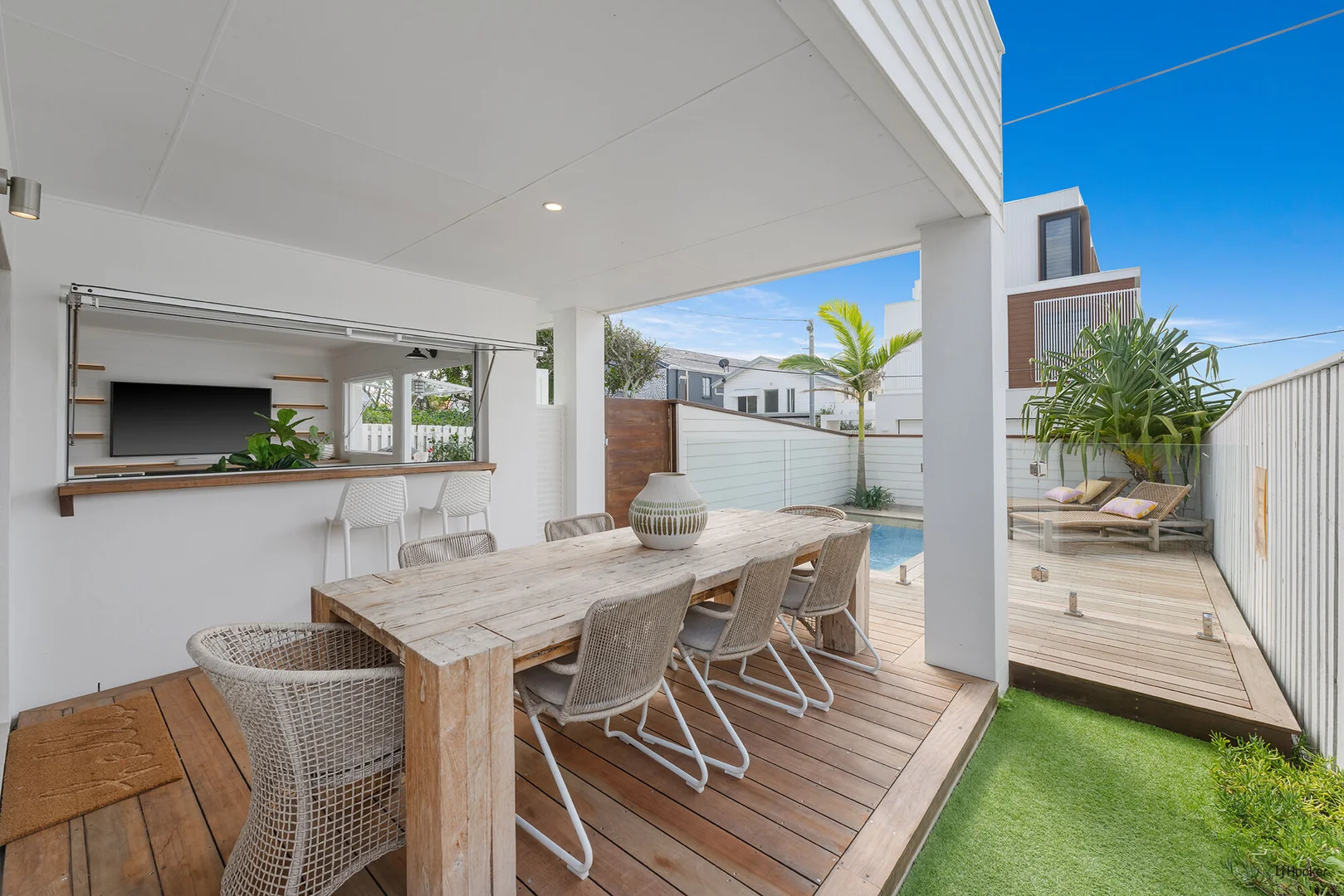 Additional image 25 of 232 Jefferson Lane, Palm Beach QLD 4221