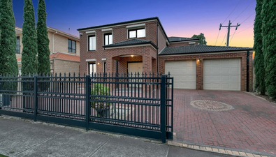 Picture of 17 Cranesbill Grove, RESERVOIR VIC 3073