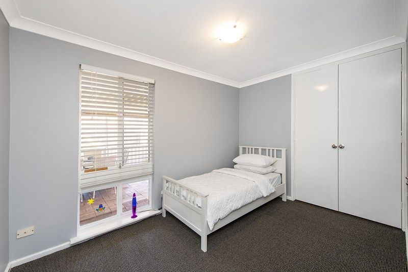 A/49 Shayne Street, Halls Head WA 6210, Image 2