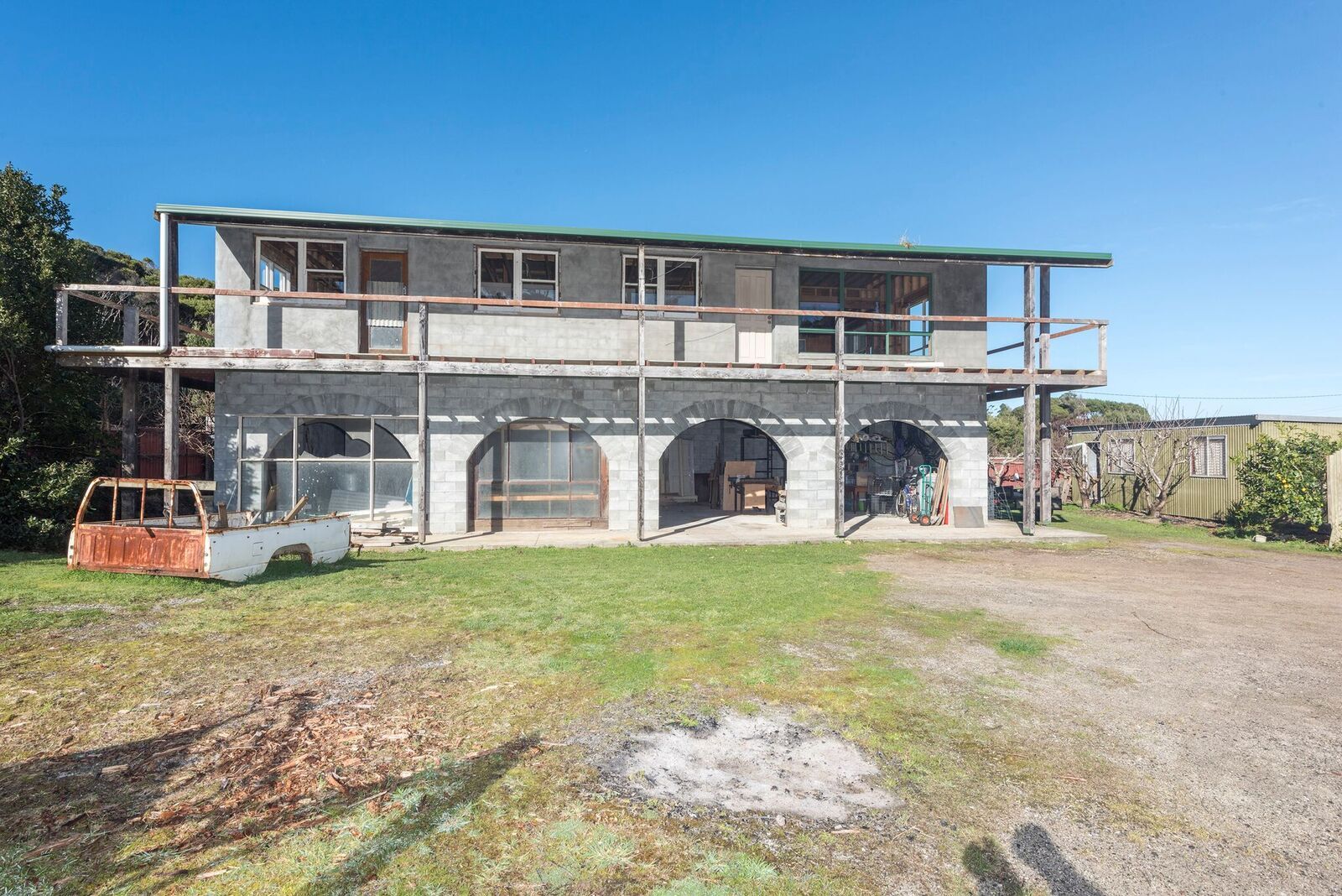 16 Top Farm Track, Granville Harbour Property History & Address