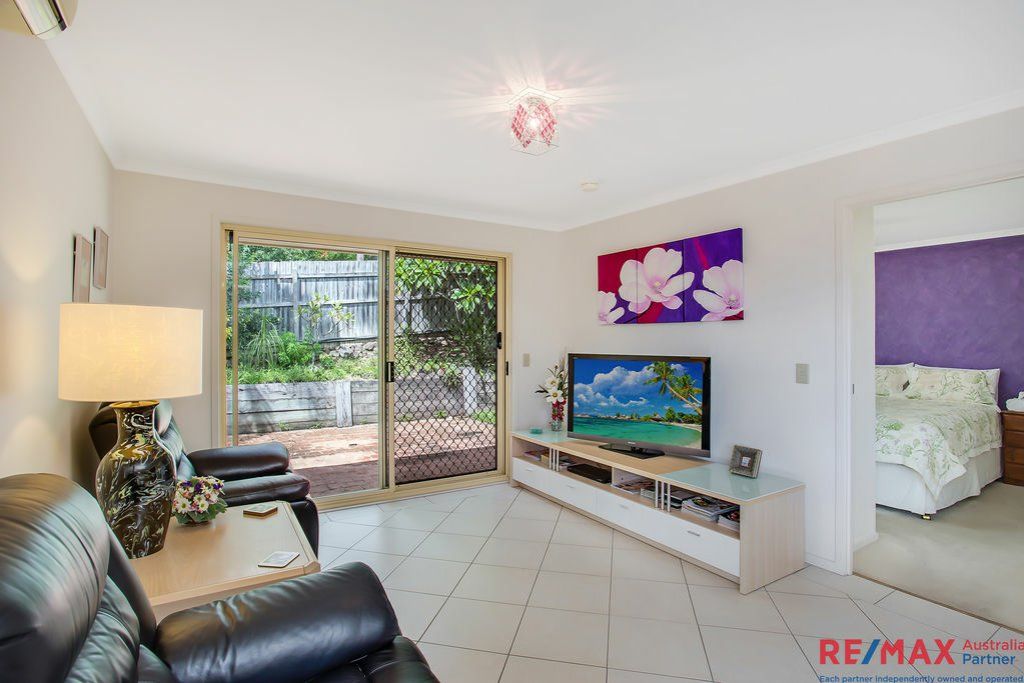 37 Sandalwood Terrace, Nerang QLD 4211, Image 2