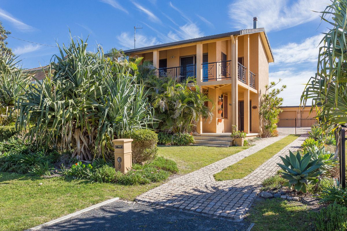 3 bedrooms House in 9 Lewis Street OLD BAR NSW, 2430