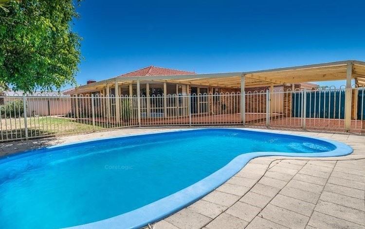 4 bedrooms House in 6 Macfie Pass KINROSS WA, 6028