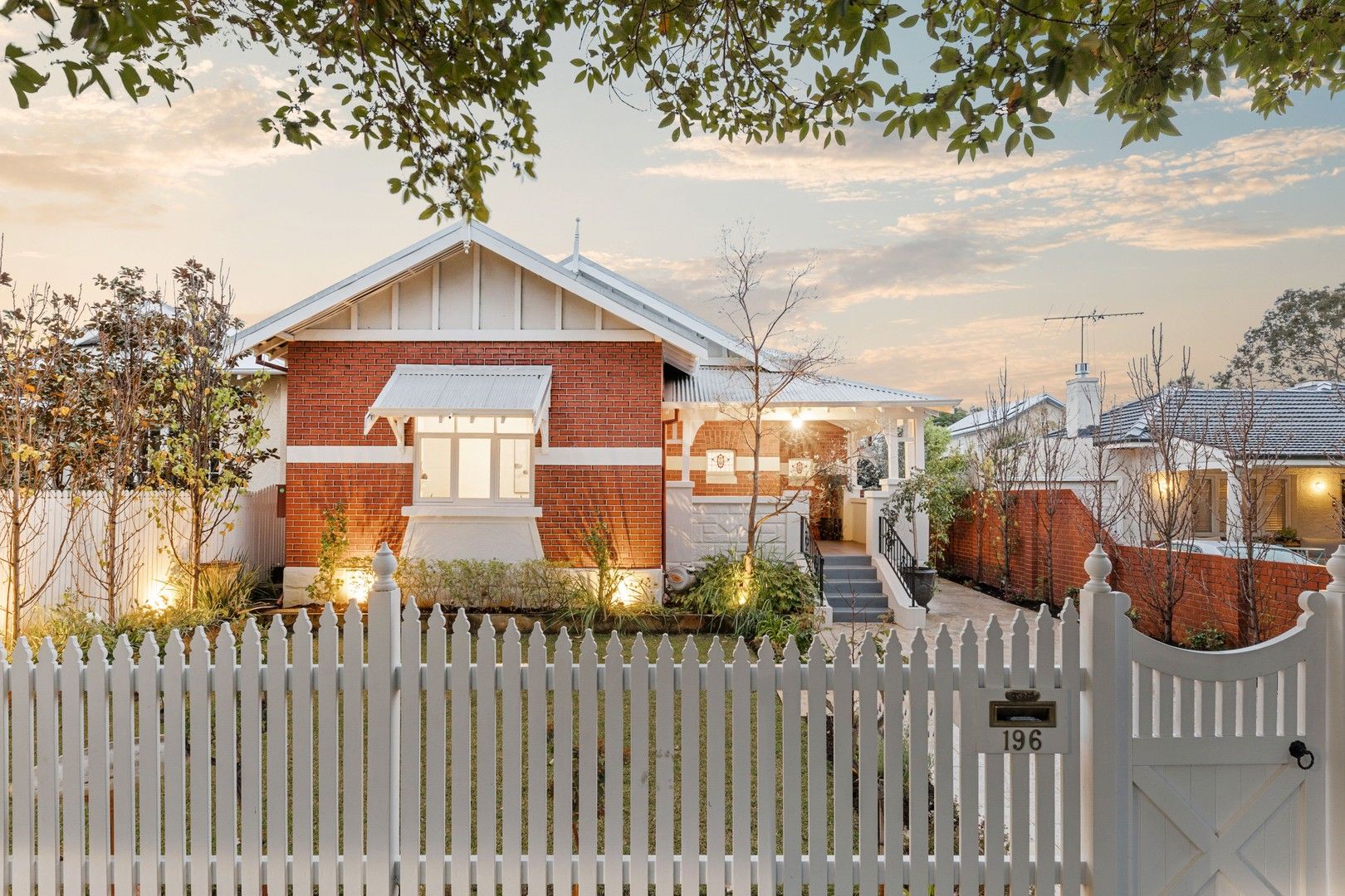 4 bedrooms House in 196 Heytesbury Road SUBIACO WA, 6008