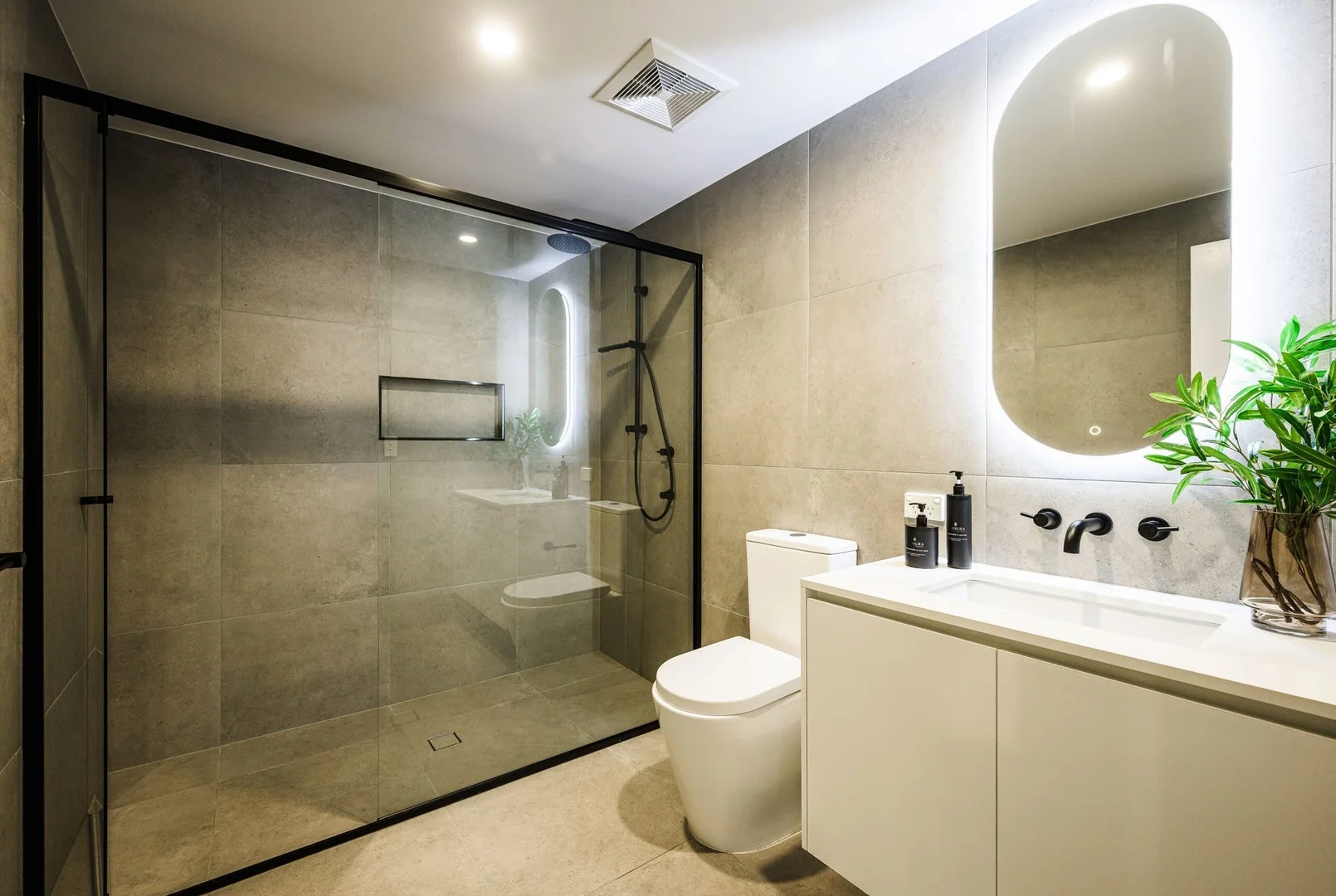 Additional image 18 of 2203/45-47 Belgrave Street, Balmoral QLD 4171