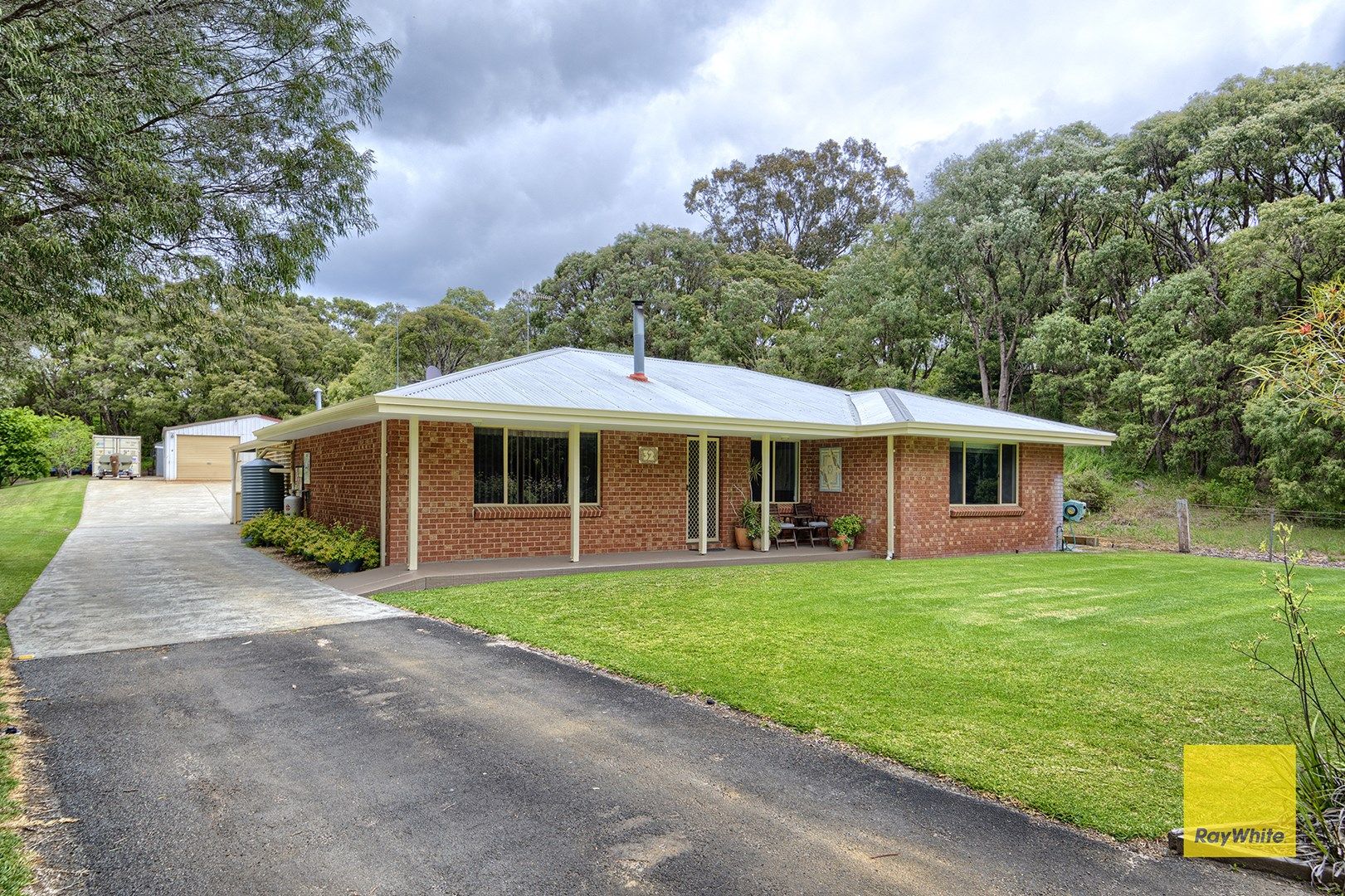 32 O'Connell Street, Little Grove WA 6330, Image 1