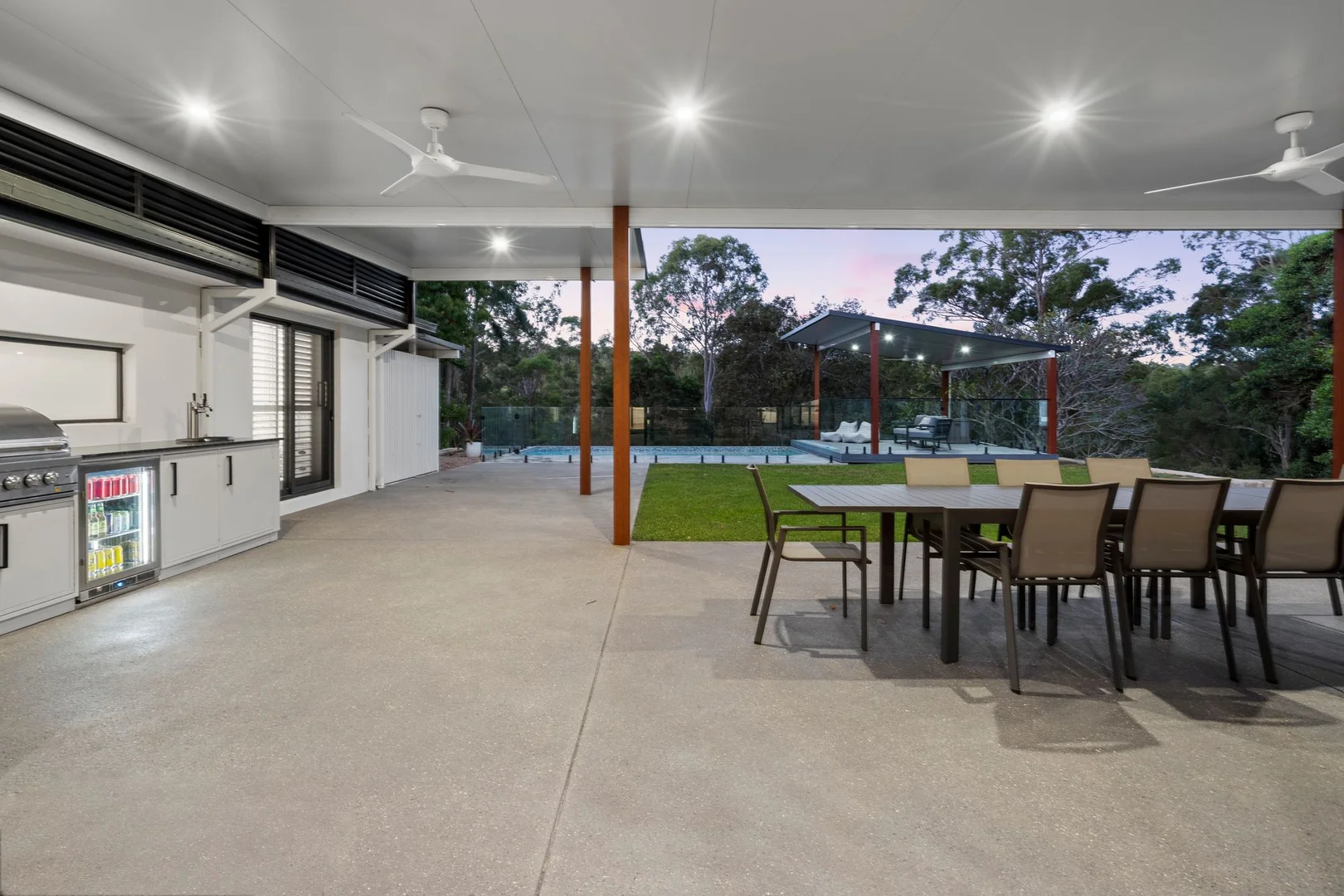 Additional image 10 of 15 Janine Drive, Bahrs Scrub QLD 4207