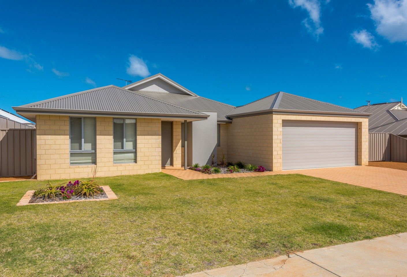 16 Neptune Corner, Glenfield WA 6532, Image 0