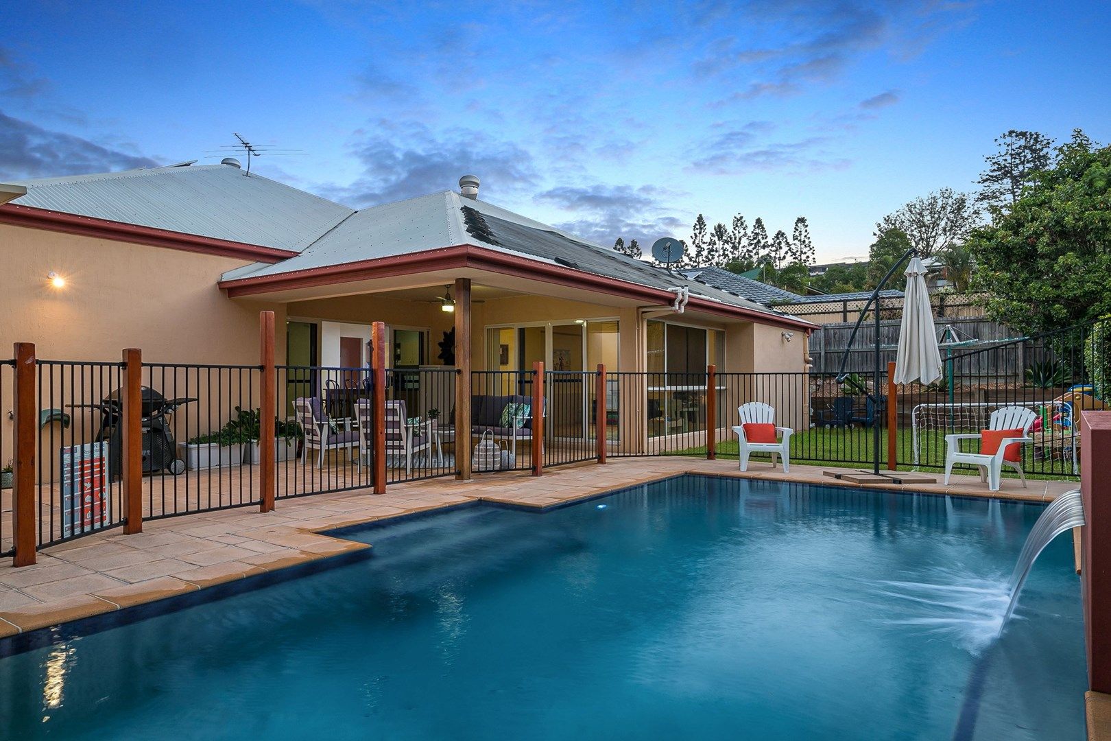 15 Colthouse Place, Sinnamon Park QLD 4073, Image 1