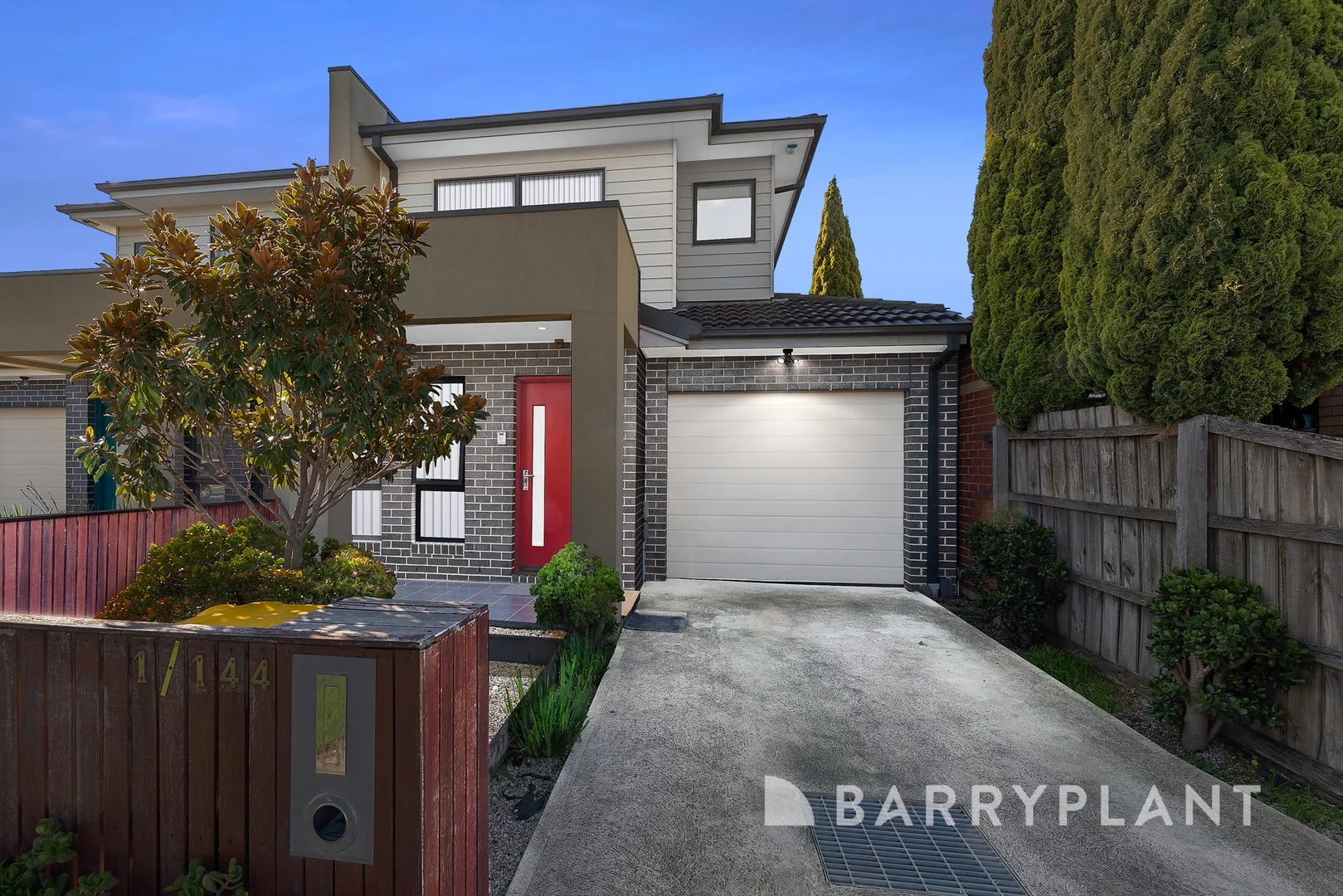 1/144 William Street, St Albans VIC 3021