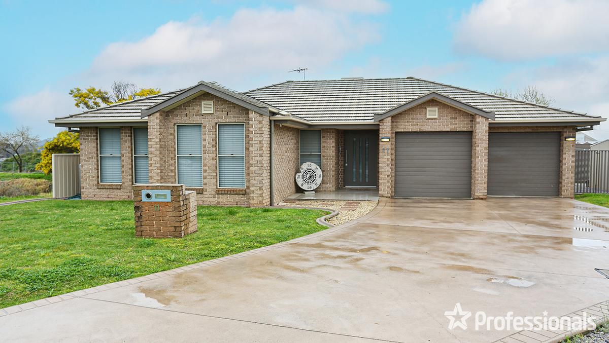 11 Rosella Avenue, Calala NSW 2340 House For Rent 620 Domain