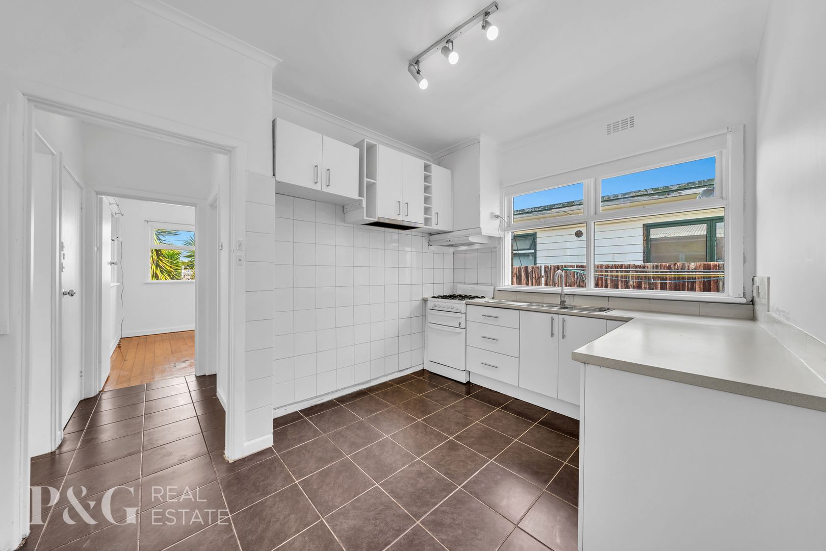 1/68 Hammond Road, Dandenong VIC 3175, Image 1