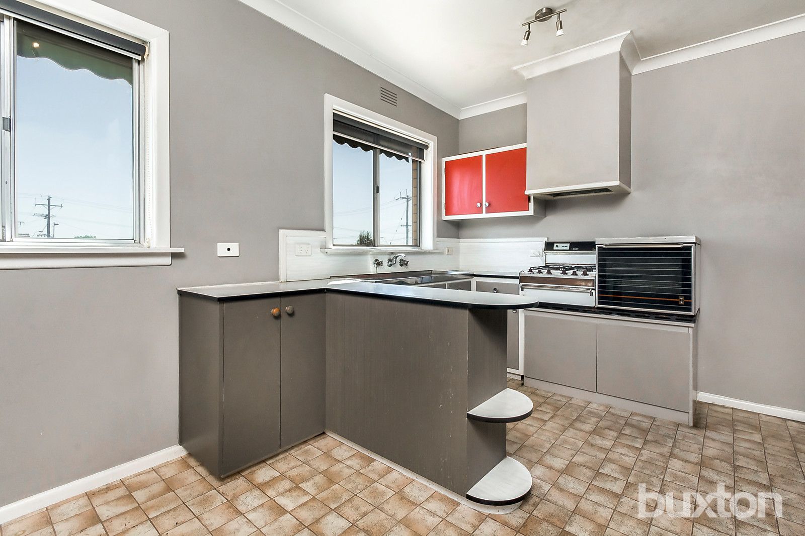 6/2-4 Murphy Avenue, Herne Hill VIC 3218, Image 2