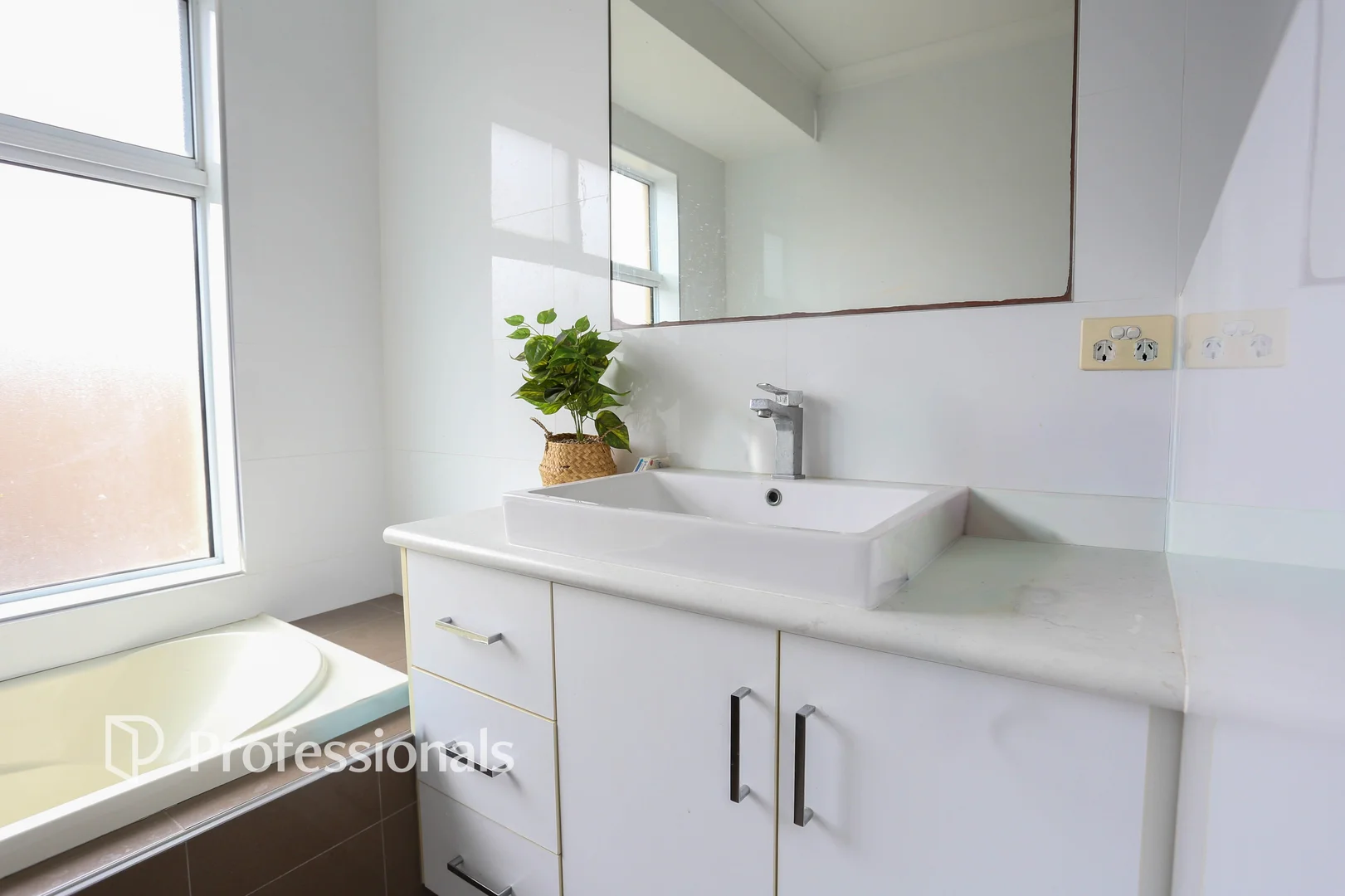 Additional image 14 of 24 Woody Avenue, Castletown WA 6450