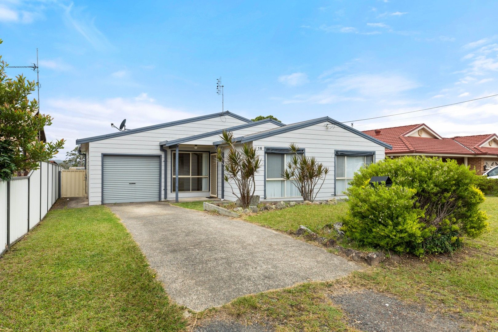 16 Kingsford Smith Crescent, Sanctuary Point NSW 2540, Image 1