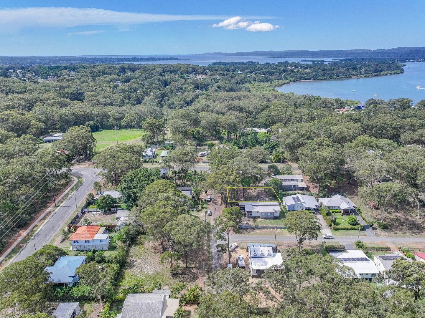 Vacant land in 3 Pearl St, RUSSELL ISLAND QLD, 4184
