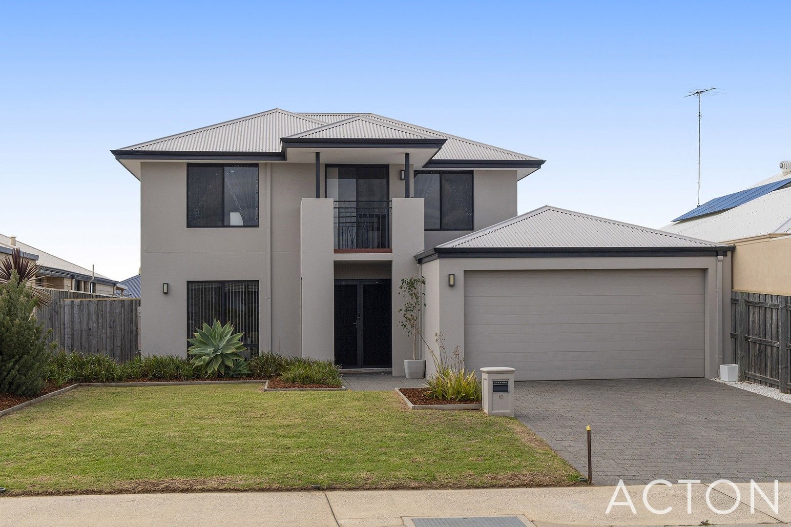 10 Sugarwood Terrace, Halls Head WA 6210, Image 0