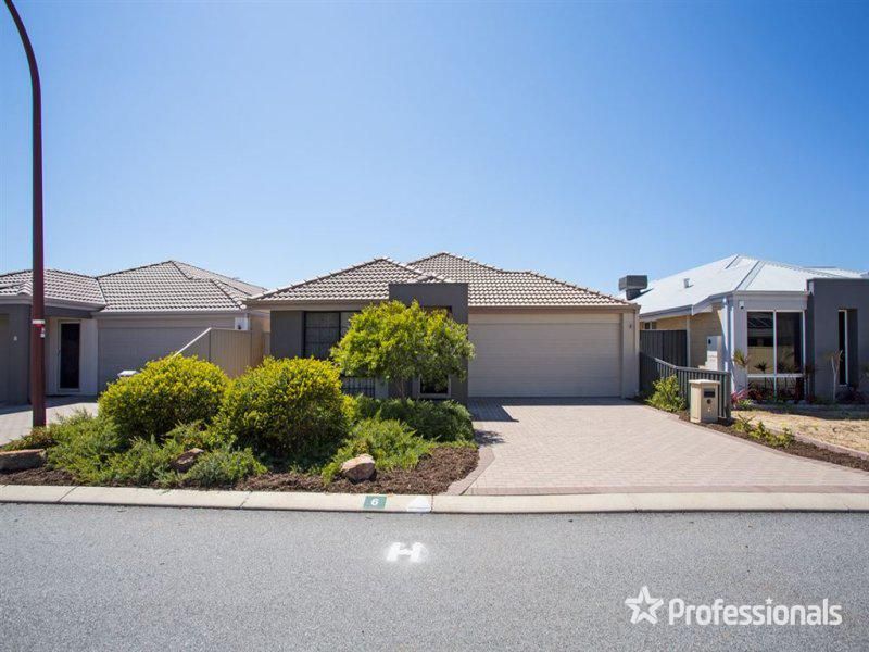 6 Kooya Way, Wattle Grove WA 6107, Image 1