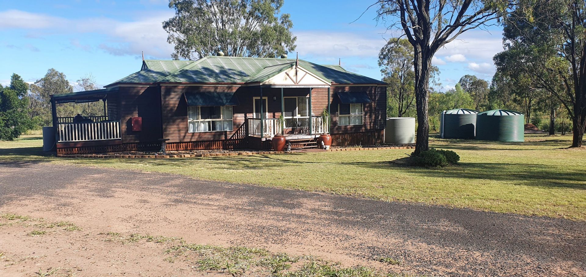 3 bedrooms Acreage / Semi-Rural in 65 Staatz Quarry Rd REGENCY DOWNS QLD, 4341