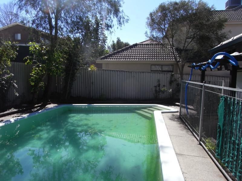 3 bedrooms House in 22 Bateman Road MOUNT PLEASANT WA, 6153