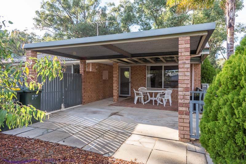 16 Astroloma Place, Koongamia WA 6056, Image 1