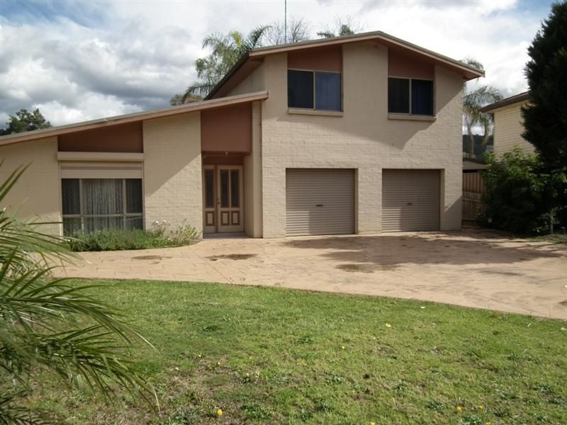 Unit 2/145 Russell Street, EMU HEIGHTS NSW 2750, Image 0